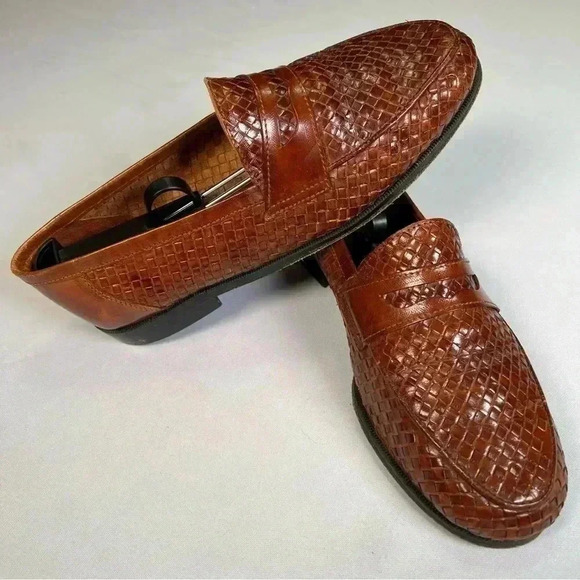 sunsteps Other - SUNSTEPS MEN'S "BARCLAY" HAND WOVEN SHOES SIZE 6  - used, but beautiful